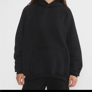 Aritizia TNA Cozy Fleece Mega Raglan Hoodie